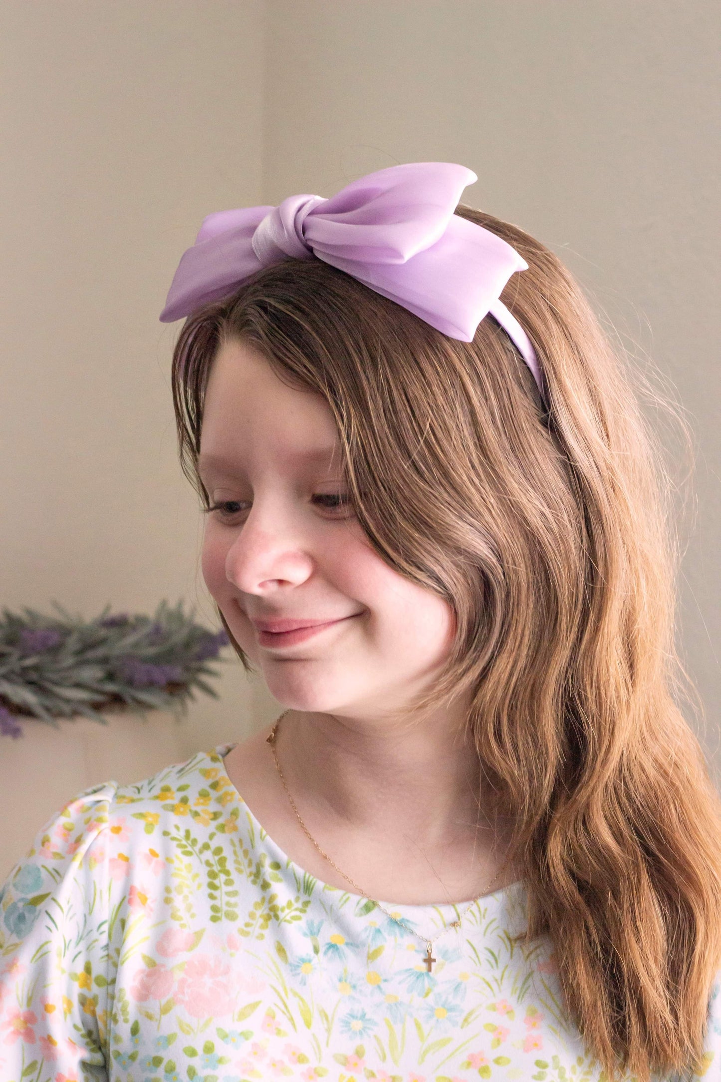 Large Shimmer Chiffon Bow EOTW accessories