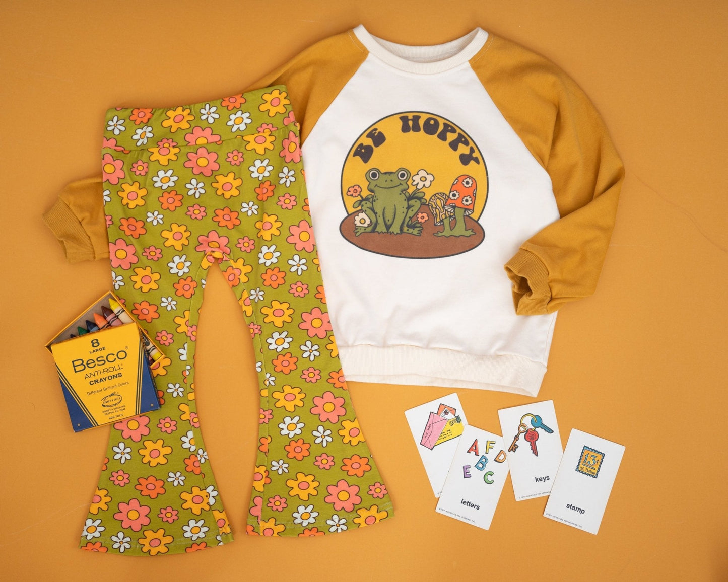 Be Hoppy Frog Kids Retro Graphic Sweatshirt